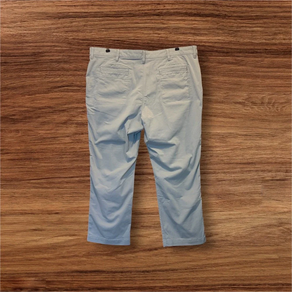 L.L.Bean Chino Classic Fit Pants Mens 42x29 Light Grey Coolmax Preppy Neutral - Picture 2 of 15